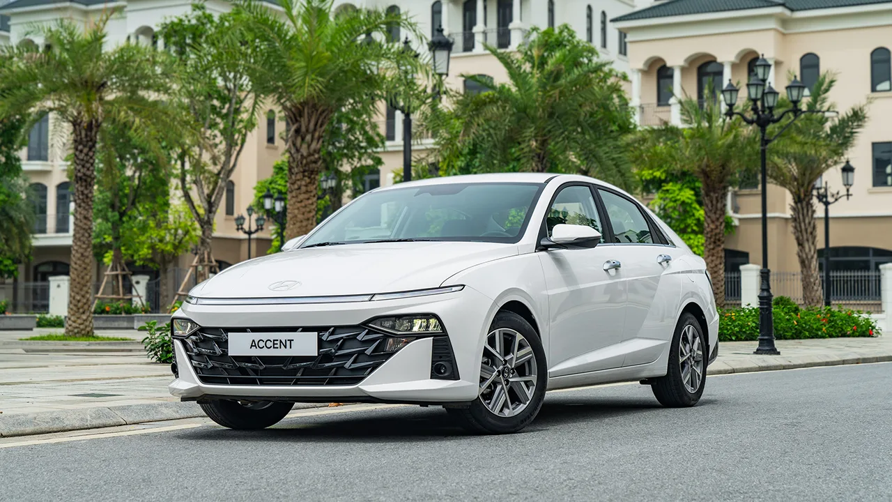 HYUNDAI ACCENT HOÀN TOÀN MỚI RA MẮT THỊ TRƯỜNG VIỆT NAM